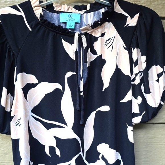 Cece Black Tan Floral Short Puff Sleeve Tie Front Blouse Small - Picture 2 of 5